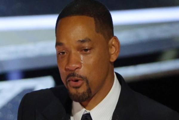 Will Smith apologizes to Chris Rock for Oscars slap