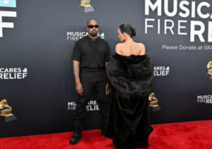 Read more about the article Kanye West and Bianca Censori made a striking statement at the Grammys